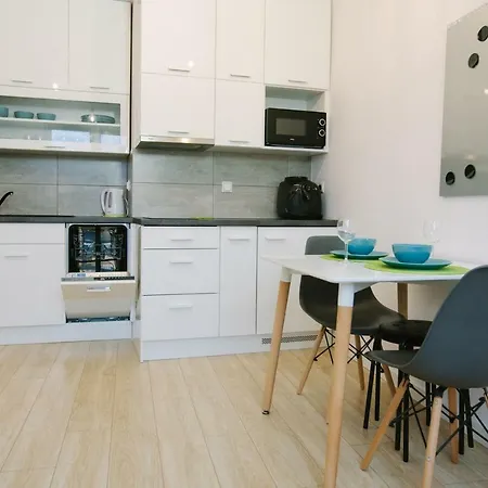 Concierge Muranow * وارسو